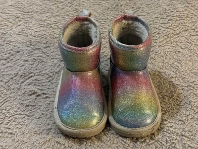 Botas de invierno para niñas talla 7 - Zapatos para niños pequeños - Brillos multicolores, forradas de piel sintética Foto 1 de 3