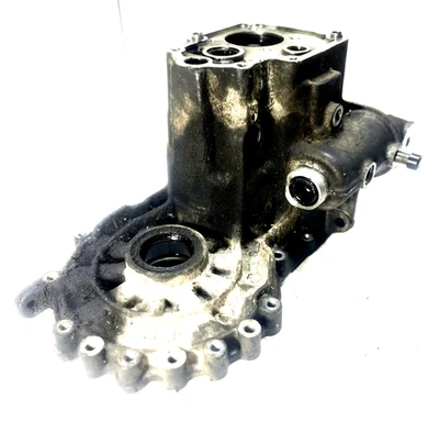 VW MANUAL TRANSMISSION 020/DFQ (MK3 2.0L) OUTER CASE HOUSING SHELL USED - Image 1 of 4