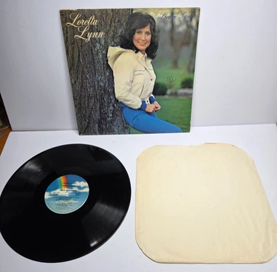 LORETTA LYNN " LOOKIN' GOOD " Record PLEASE READ Foto 1 de 4