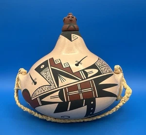 Hopi Pueblo Polychrome Pottery Canteen - Agnes Nahsonhoya - Dragonflies, Parrots - Picture 1 of 9