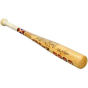 Signed Margot Robbie Autographed W/ COA Harley Quinn Good Night Baseball Bat - Picture 1 of 6