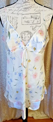 Secret Treasures Sweet & Sassy  Semi Sheer Wild Flowers Night Gown Size 1 XL - Imagem 1 de 4