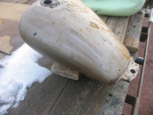 Harley Davidson Motorcycle Fuel Gas Tank - Picture 1 of 3