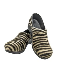 SANITA Zebra Print Fur Hide Slip On EUR 38 / 7 US Professional Comfort Women's - Picture 1 of 6