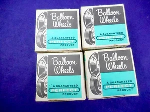 PERFECT #63 STREAMLINE 1 1/4" RC HUBS AND TIRES NOS LOT OF 4 PAIR FREE SHIPPING - Picture 1 of 3