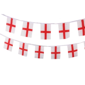 England St George Fabric Bunting With 12 FLAGS each 21cm x 14cm – 3.6m - Picture 1 of 2