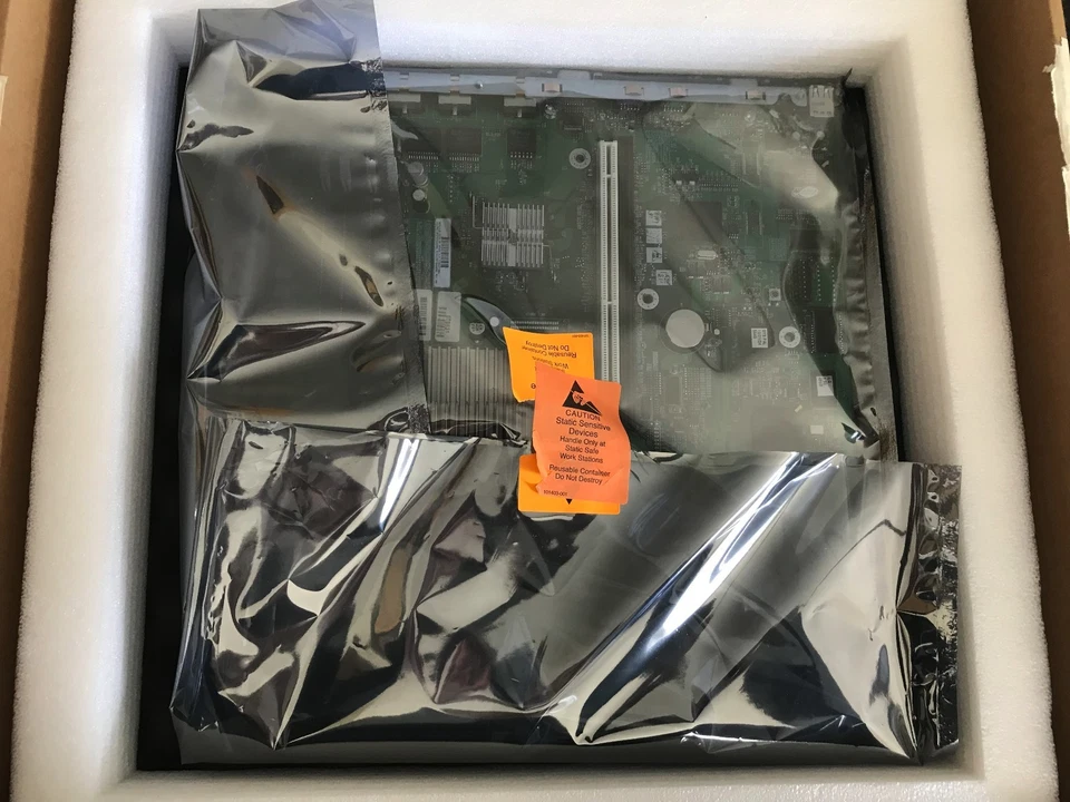 NEW 378623-001 HP Compaq Proliant DL320 G3 Motherboard System Board DL320G3 - Image 1 of 2