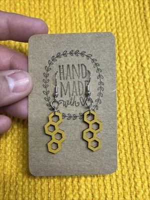 Honey Comb Earrings NEW *Slight Defect* - Image 1 of 4