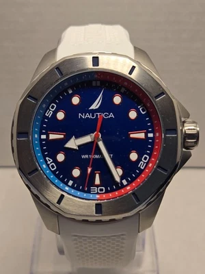 Nautica Koh May Bay Mens Quartz Watch NAPKMFS305 New! - Image 1 of 4