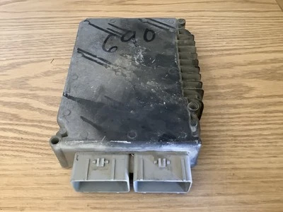 2002 Dodge Stratus Engine Control Module P04606801AB - Изображение 1 из 4