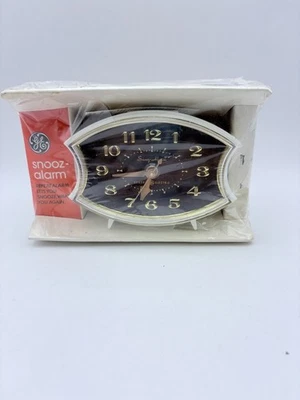 NEW Vtg General Electric Snooz Alarm Clock 7336-2 USA Retro Atomic 50s 60s WORKS - Image 1 of 4