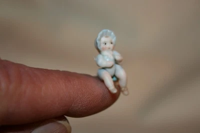 微型娃娃屋小关节全瓷娃娃带帽1:12 1:24 — 第 1/4 张图片