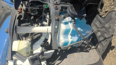 Used Washer Fluid Reservoir fits: 2013 Hyundai Sonata  Grade A - Image 1 of 4