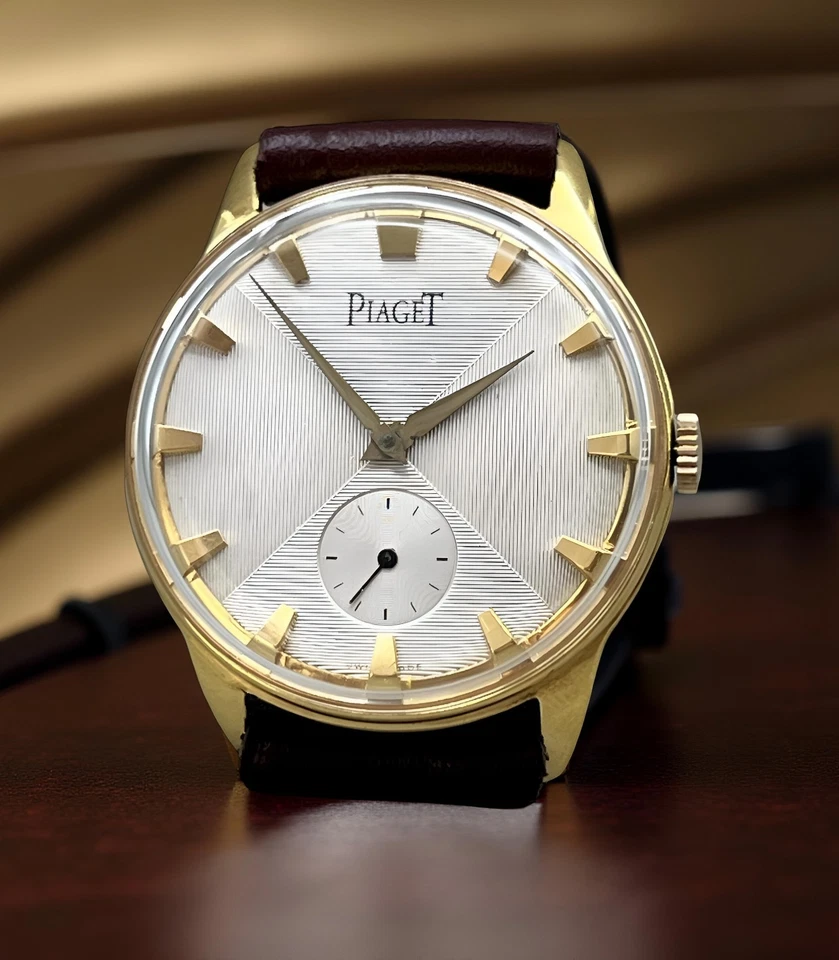 VTG PIAGET TWO TONE DIAL 36,5mm Ø TEXTURED DIAL GOLD PLATED CASE FROM 1940 - Image 1 of 4