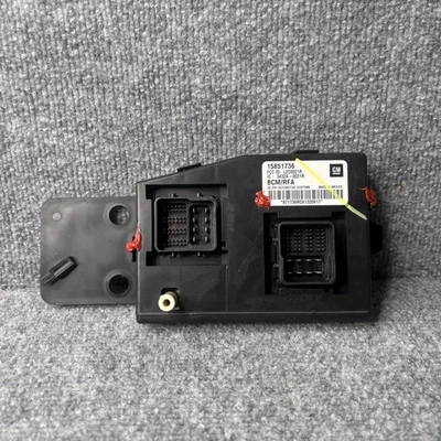 Módulo de control de carrocería Chevrolet Colorado GMC Canyon 2005-2006 BCM 15851736 Foto 1 de 4