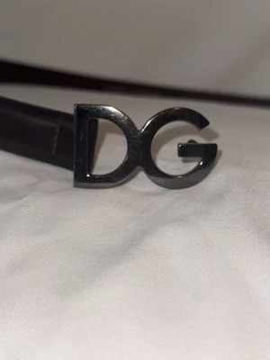 Dolce & Gabanna темно коричневый итальянский кожаный узкий ремень логотип пряжка размер 42 - Изображение 1 из 4