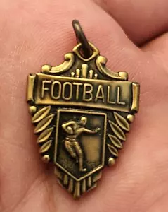 Colgante clásico de metal de 1" diseño imprescindible para los amantes del deporte - Imagen 1 de 2