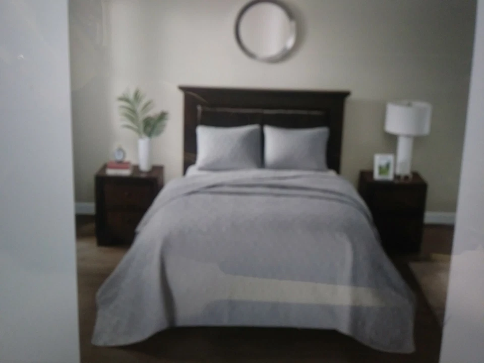 Madison Park 3 Piece Bedspread Set, King, Gray 1 Bedspread & 2 Shams MP13-2990 - Image 1 of 1