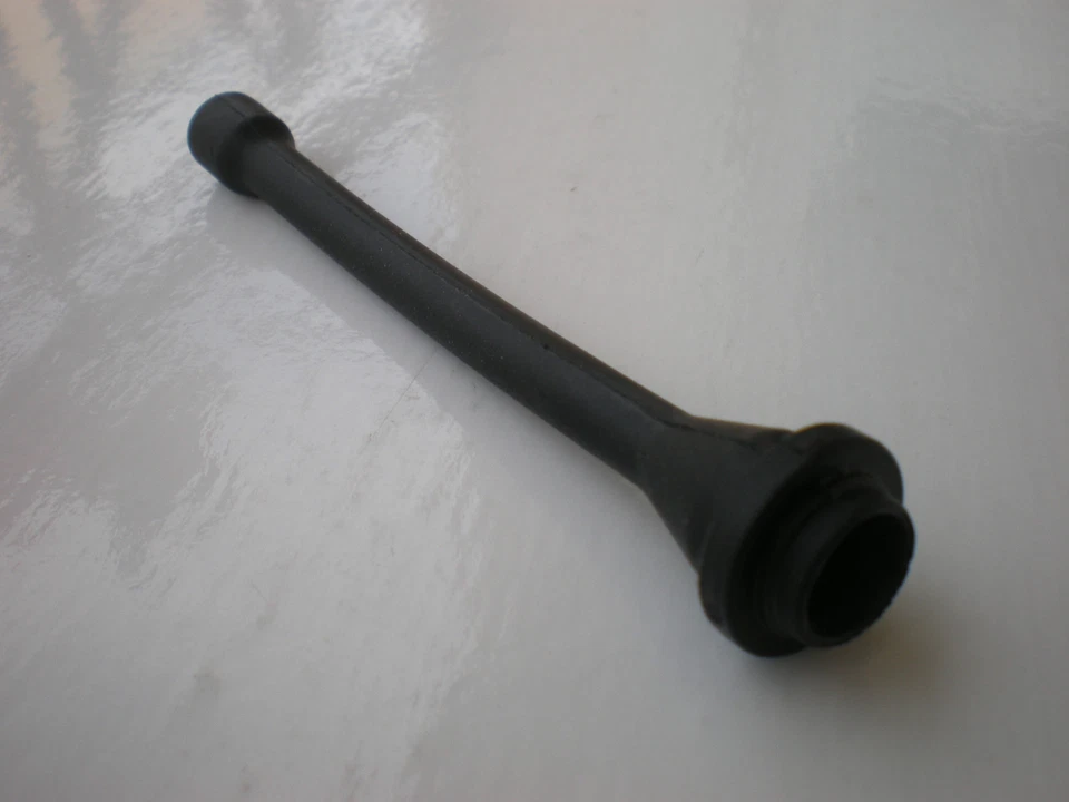 Tuyau de canalisation d'huile pour JONSERED 625, 630 SUPER II, 670 CHAMP - SU... - Photo 1/1