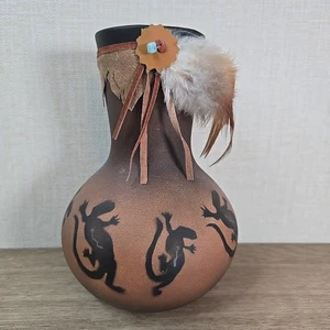 Vintage Southwestern Pottery Vase with Feathers Handmade New Mexico 1970's - Picture 1 of 11