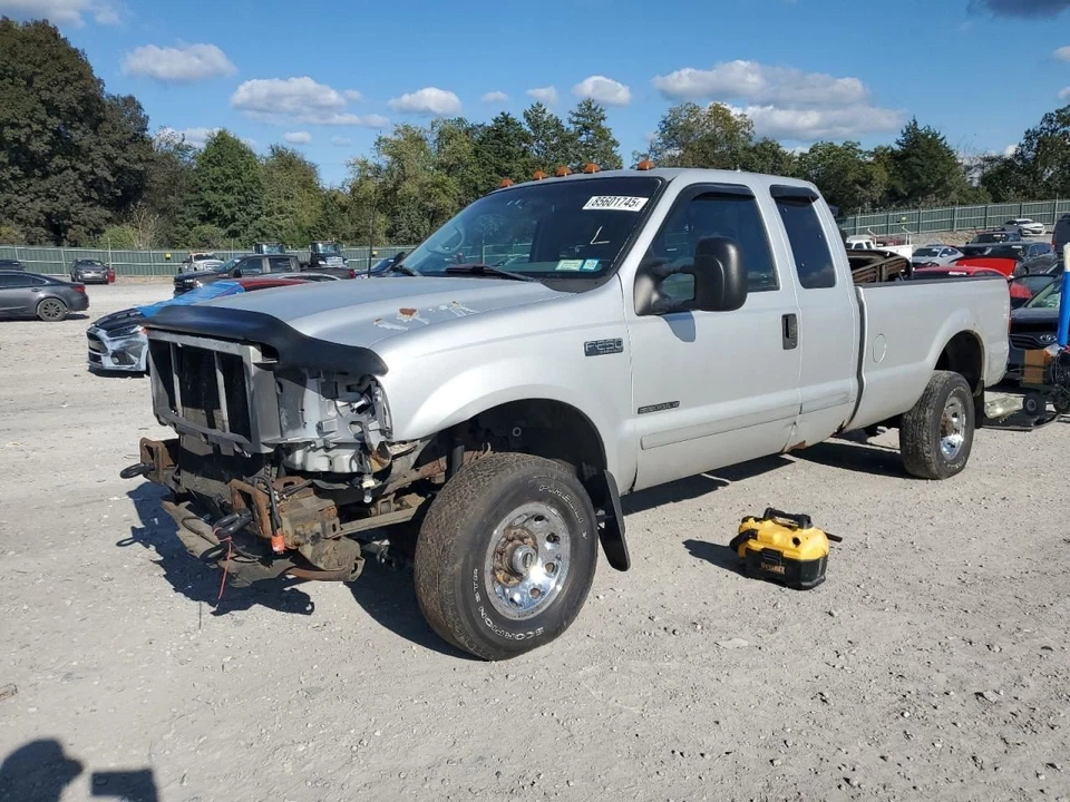 Fuse Box Engine Fits 00-03 FORD F250SD PICKUP 5228687 - Image 1 of 4