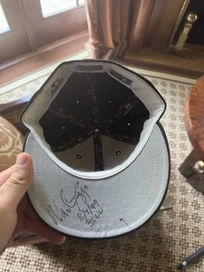 Wade Boggs Signed Inscribed 3000 Hits Hat 100% Authentic No COA - Picture 1 of 5