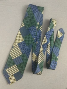 PIERRE CARDIN Paris TIE - 100% SILK - Made in Great Britain - Picture 1 of 14
