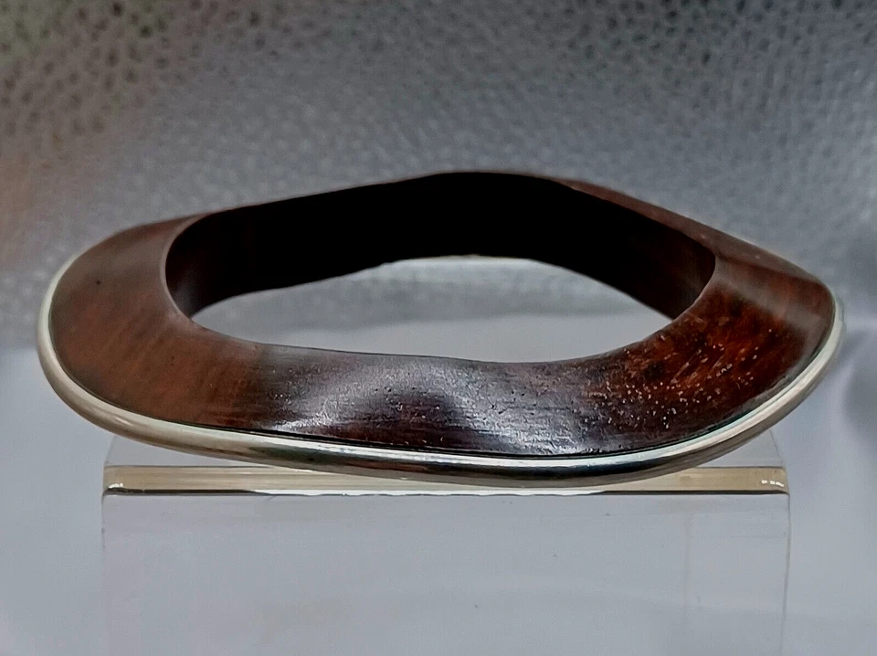 Brazalete Brazalete Madera Silpada Ondulado Palisandro Plata de Ley Foto 1 de 4