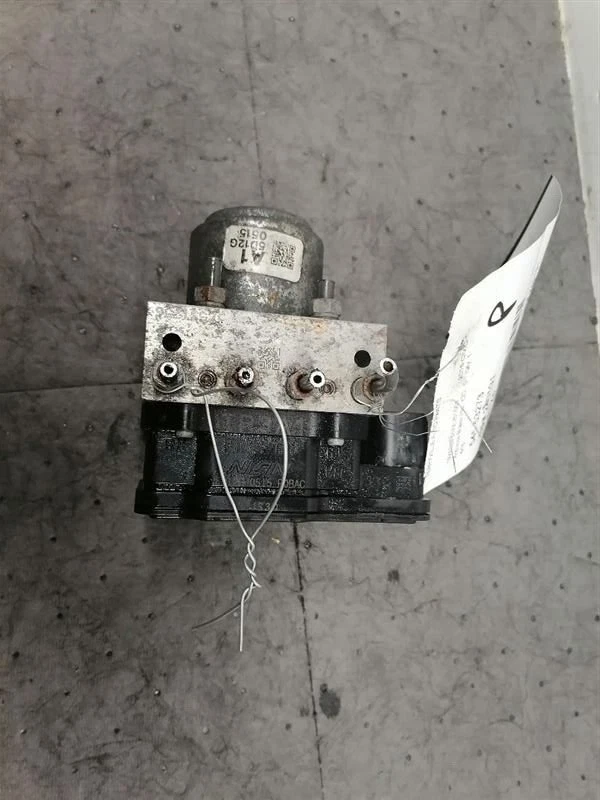 2014-2015 Honda Civic Sedan ABS Anti-Lock Brake Pump Assembly 1.8L LX US Market — 第 1/1 张图片