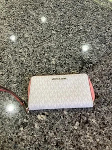 MICHAEL KORS Jet Set Large Multifunction Phone Wallet. White/Bright Coral. NWOT - Picture 1 of 7