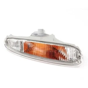 Mazda Genuine Parts Front Combination Lens & Body Right Miata Eunos Roadster NA - Picture 1 of 3