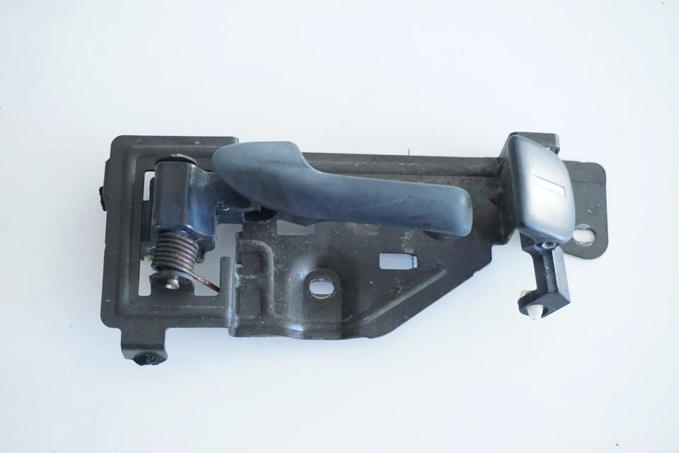 Manija interior de la puerta del lado del conductor Honda Prelude 1992-1996 (negra) OEM Foto 1 de 4