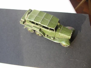 Dinky Vintage Six Wheel Reconnaissance Vehicle Staff Car - 152B original paint - Picture 1 of 11