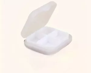 Kompakte Reise Pillenbox tragbare Pillenhülle kreuzförmig 4 Gitter Medizin Halter - Bild 1 von 5