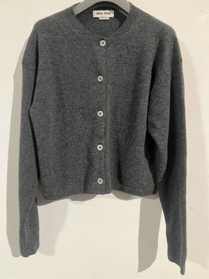 Cárdigan Miu Miu 2024 gris lana virgen talla 40 Foto 1 de 4
