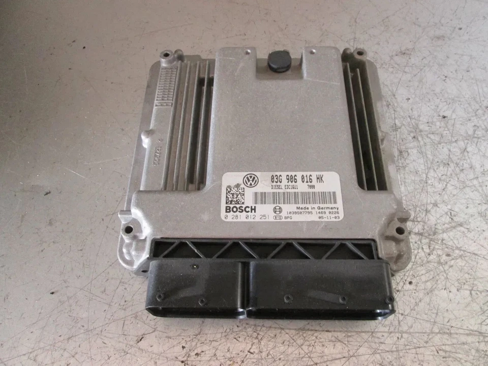 VW Touran Unité / Année Fab. ´06 / 2,0l Tdi / 103kW/0 281 012 251 - Photo 1/1