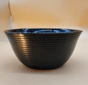 Vintage schwarz klein gerippt Kreis Müsli Dessert Schüssel 5" Mid Century - Bild 1 von 9