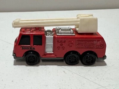 Винтажный. 1992 TONKA 4 «СТАЛЬНОЙ КРАСНЫЙ ПОЖАРНАЯ МАШИНА #5 ГРУЗОВИК КРАСНЫЙ DEICAST РАСШИРЕНИЕ ЛЕСТНИЦЫ - Изображение 1 из 4