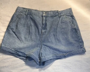 AMERICAN EAGLE Shorts Womens 22 Denim Mom Jean High Waisted NEW 100% Cotton AEO - Picture 1 of 12