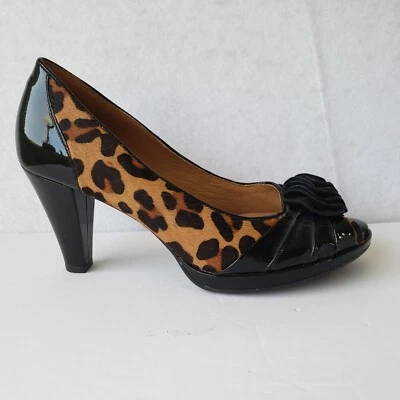 Nurture Shoes Pump Womens 9.5M Rosalind Leopard Cow Hair Bow Peep Toe Heels - Image 1 of 4