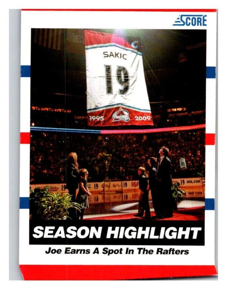 (HCW) 2010-11 Score Glossy #1 Joe Sakic Avalanche Mint - Image 1 of 3