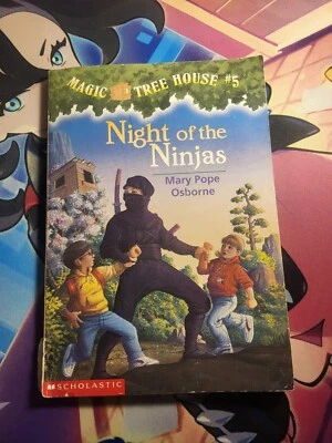 Night of the Ninjas (The Magic Tree House #5) - Paperback Foto 1 de 2