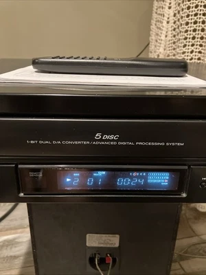 TEAC PD-D2610 5 Disc Carousel CD Changer  (TESTED) w/ Remote and Manual - Image 1 of 4