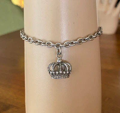 Pulsera Juicy Couture Corona Dije Tono Plata Cristal Acentos 7" Foto 1 de 4