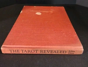 The Tarot Revealed Modern Guide To Reading The Tarot Cards Illustrated Book 1960 - Picture 1 of 24