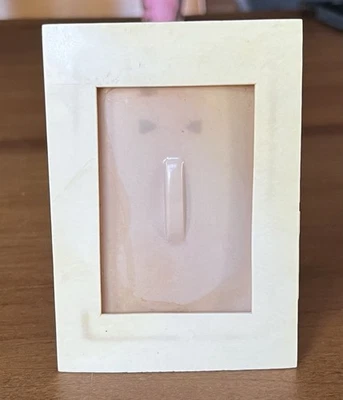 1920 - 30 赛璐珞面霜 EASEL 后背 (1 3/4 英寸 X 2 5/8 英寸前开口)相框 — 第 1/4 张图片