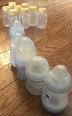 Lote de 13 Biberones 5 Alimentación 6 Colección Medela/Avent/Munchkin/Bebé Recién Nacido Foto 1 de 4