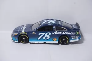 Martin Truex Jr 2016 Auto-Owners Insurance 1/64 Diecast Nascar Model READ LOOSE! - Picture 1 of 6