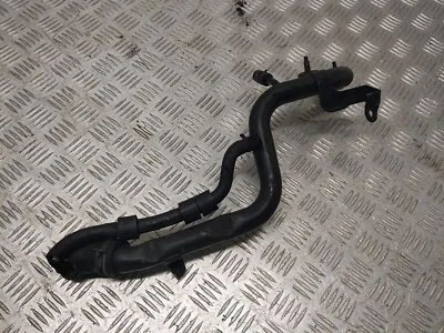 Водопроводная труба двигателя Audi A4 B6 Quattro Sport 2003 - Изображение 1 из 4