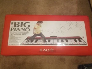 FAO Schwartz The Big Piano 70” de largo alfombra de juego musical ENVÍO GRATUITO  - Imagen 1 de 4